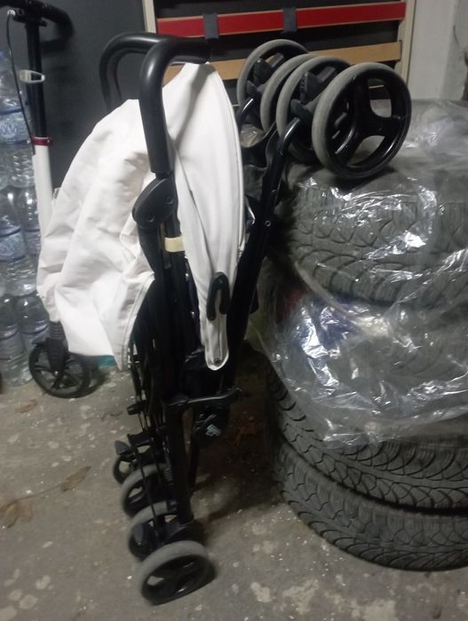 Бебешка Количкалетна