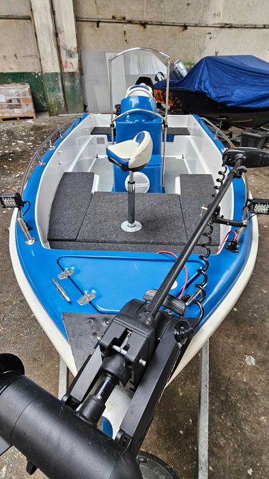 Barca pescuit/agrement Delphin 5.0 2023