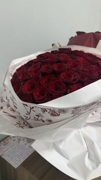 Букет красных роз