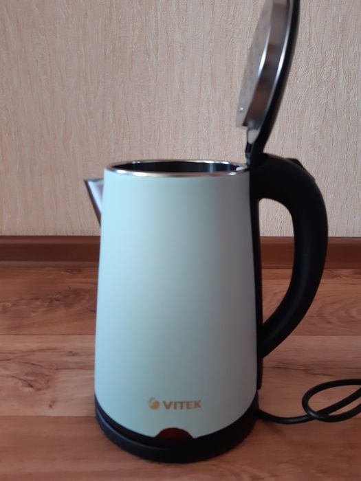 Чайник новый продам