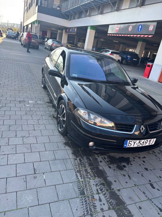 Здравейте продавам рено лагуна