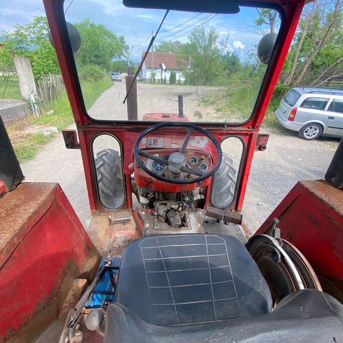 Massey Ferguson 240