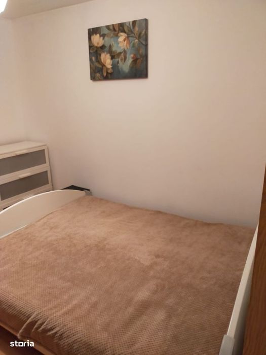 Apartament 3 camere, decomandat | Liber | metrou Eroii Revolutiei |