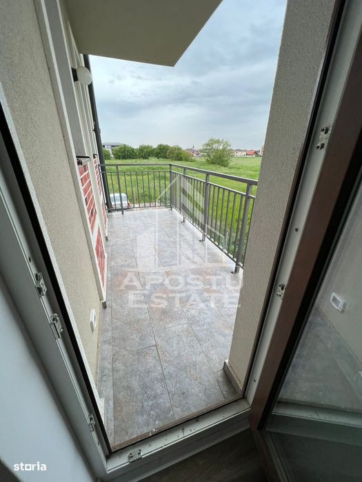 Apartament cu 2 camere de inchiriat, loc de parcare, Giroc