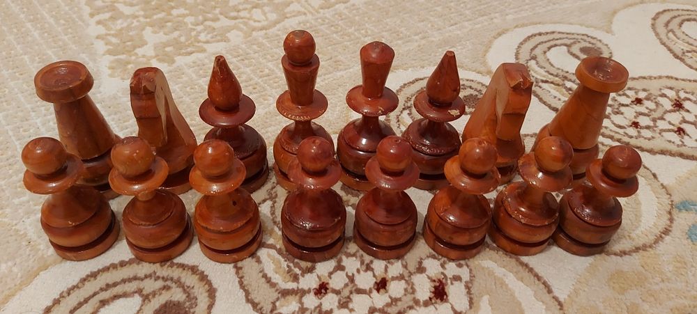 продам шахматный фигуры