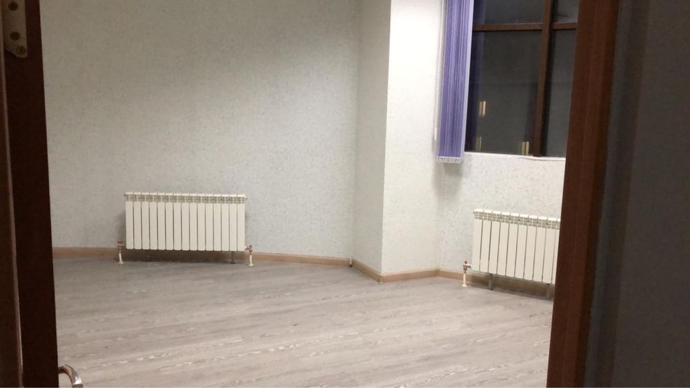 Продам офисное помещение в ЖК Мунар