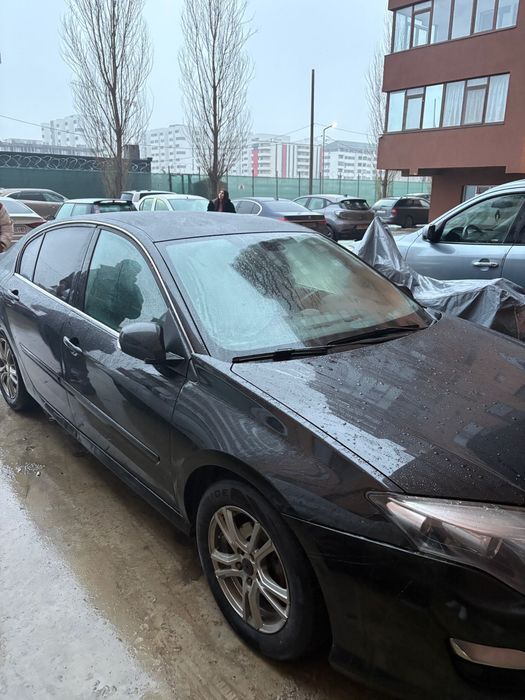 RENAULT Laguna 2012 — imagine 3