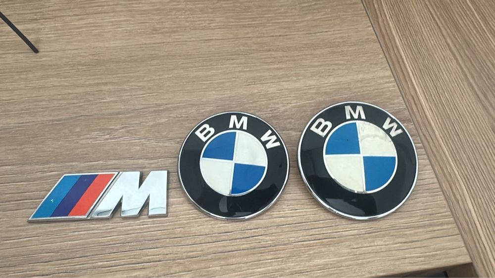 Комплект значков, бу, оригинал, е46