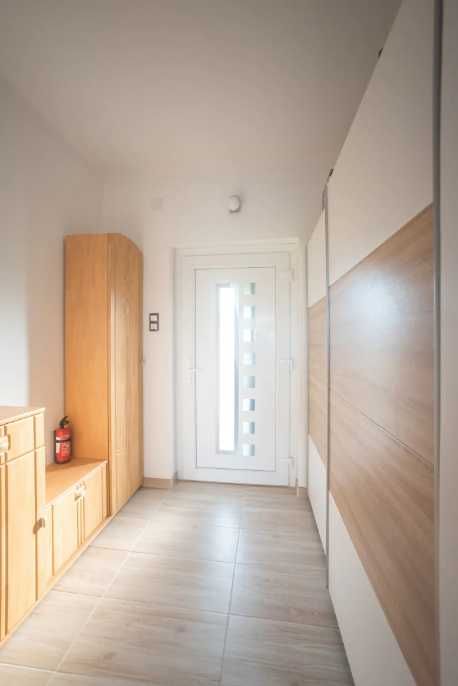 Дава се под наем Двустаен апартамент в Пловдив, Старият град - 56 кв.м за 239.7 € - Снимка #1