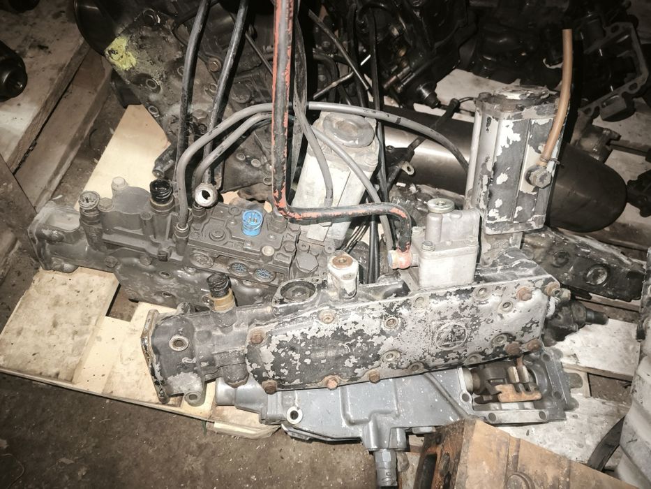 Продам запчасти каробки  ZF 151 221.