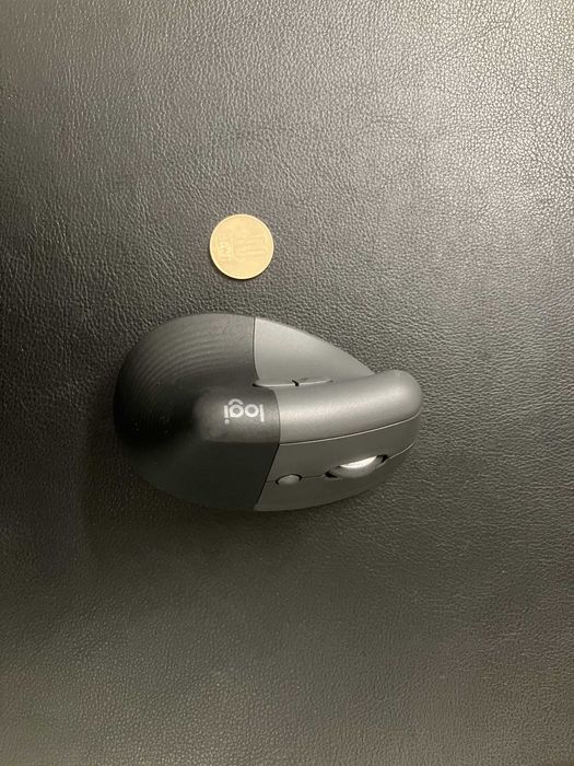 Logitech Lift - Vertical Ergonomic Mouse