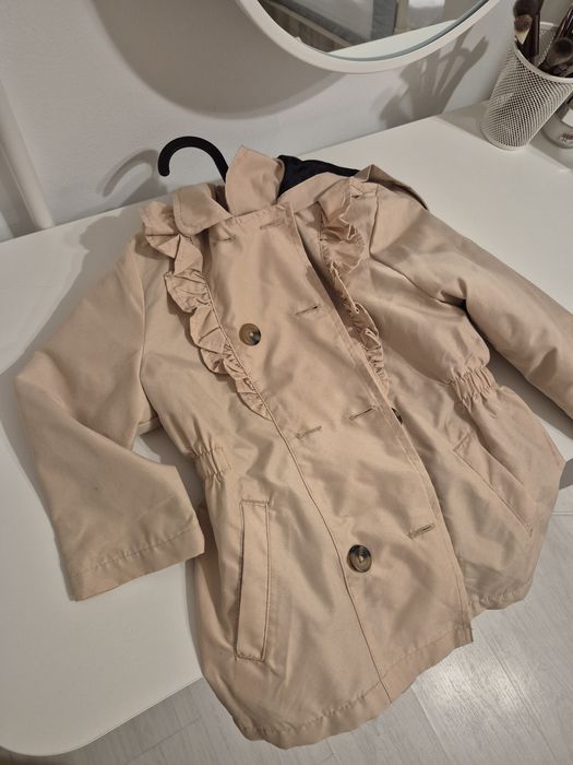 Geaca pentru  fetite marimea 104 3-4 ani