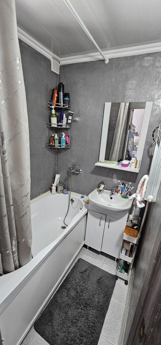 Продаётся 3 комнатная квартира