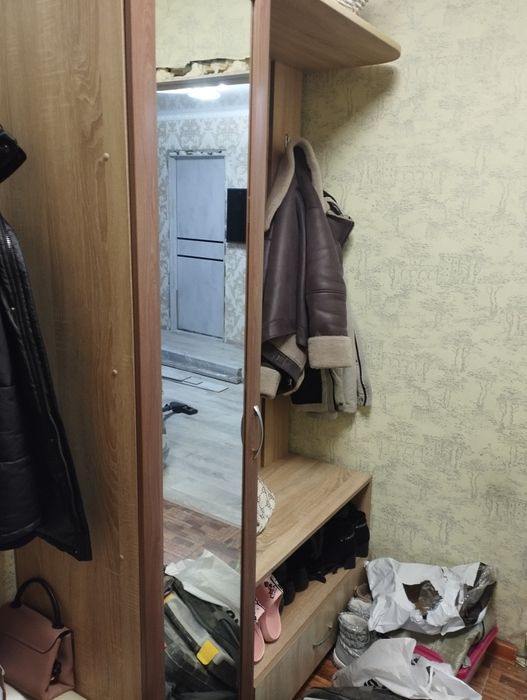 Продам прихожую за 20000