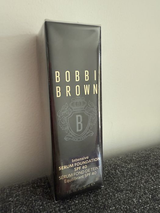 Bobbi Brown intensive serum foundation spf40