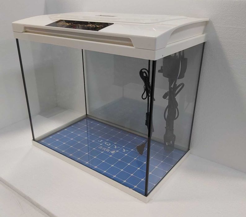 Аквариум 60 литра - оборудван