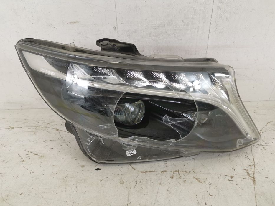 Far Dreapta Led Inteligent Light System Mercedes-Benz V-Class W447 201