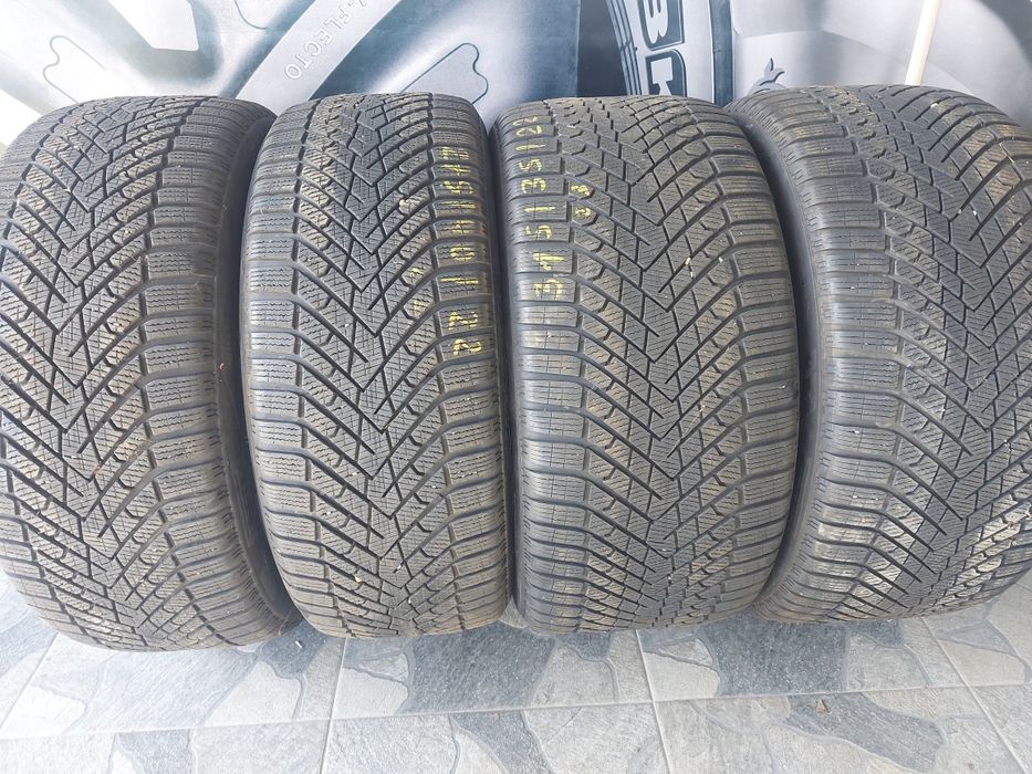 Pirelli RUN Flat 275/40R22 и 315/35R22 зимни