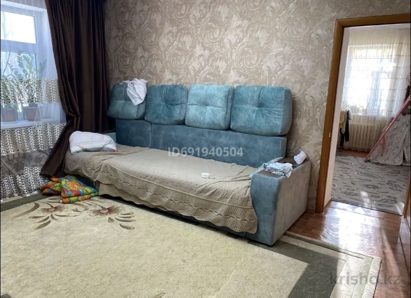 Продам два дома/новый базар