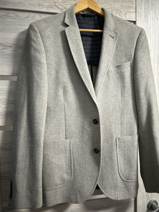 Sacou gri barbati