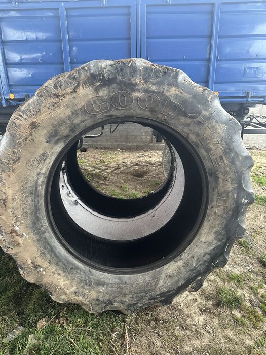 Vand cauciucuri tractor