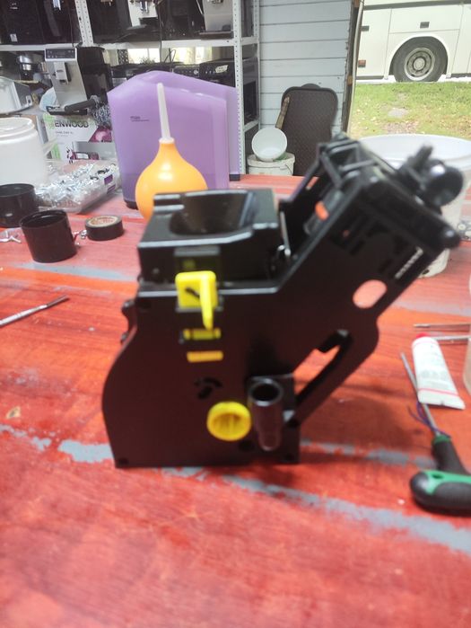 ремонт кофемашин De'Longhi