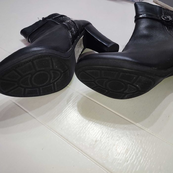 Дамски кожени боти