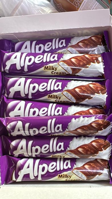 Печенье и шоколад Альбени