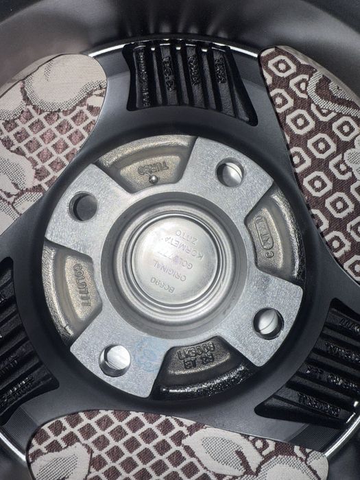 Karmetal ShevroLuxZitto R-13