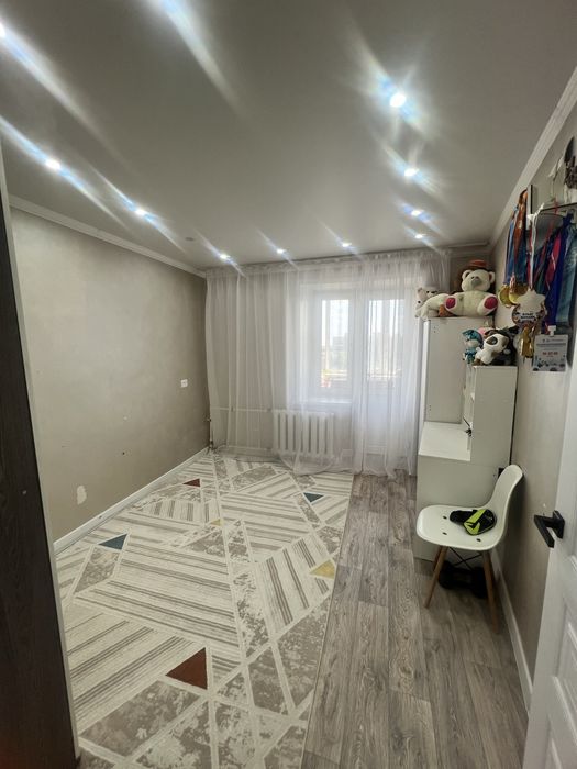 Продам 4 ком кв 80 м2 евроремонт в районе Автопарка