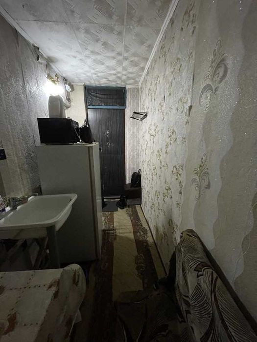 Продам 1-комнатную район маг. Мандарин