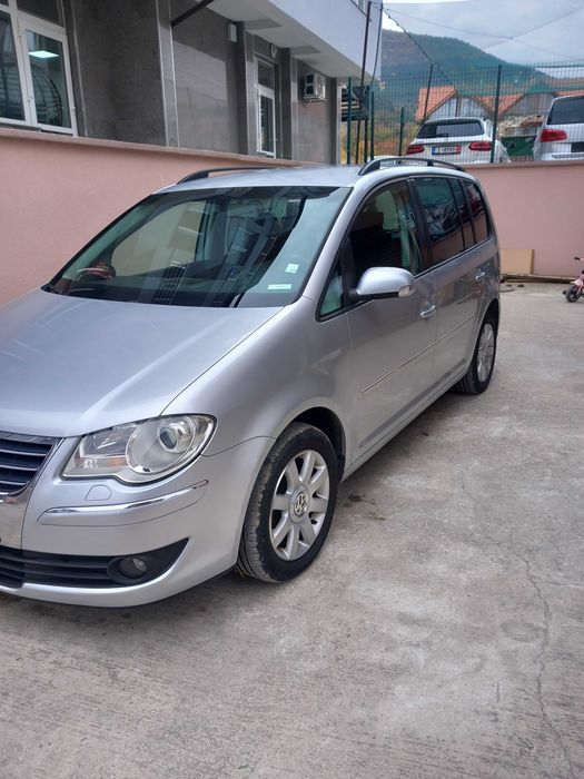 Vw touran 2.0 tdi 7 местна
