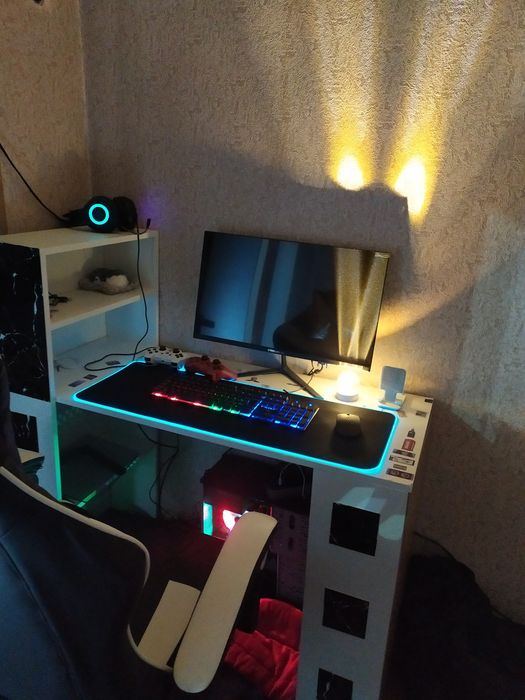 Kampyuter kamplekt hama narsas bilan sotladi