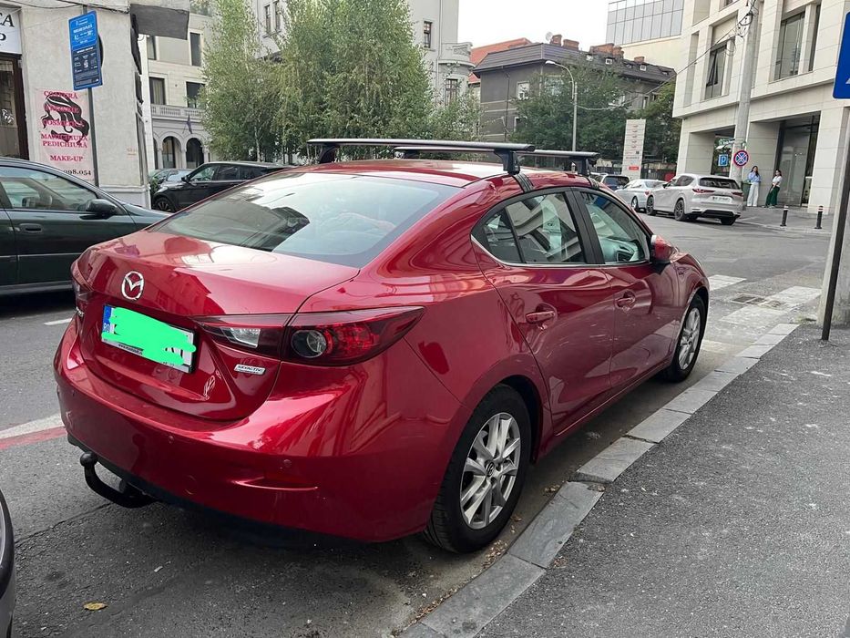 Vand Mazda 3 Skyactive Benzina 2015