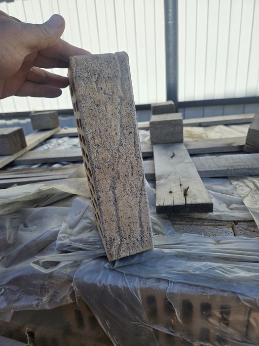 Кирпич облицовочный