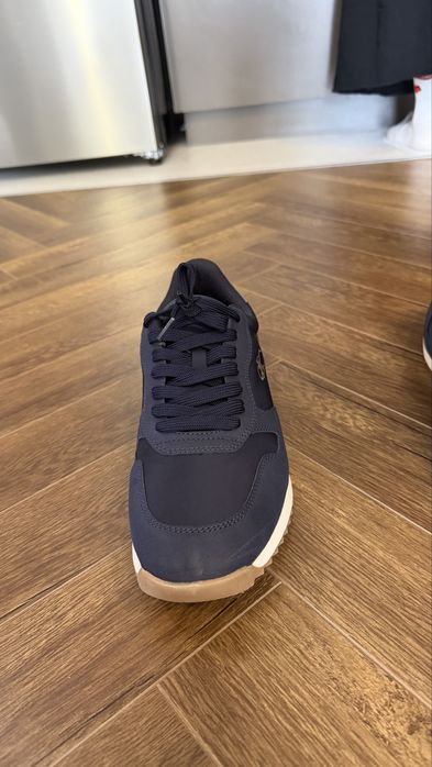 Продам кроссовки Calvin Klein