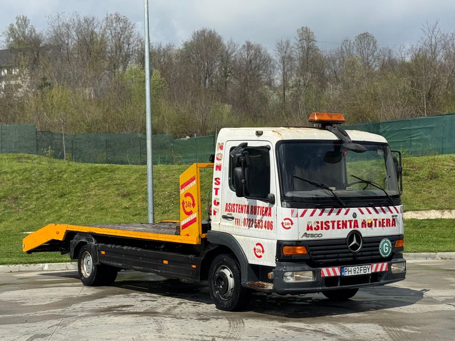 Auto platforma Mercedes Atego 7,5 t / troluiu nou .