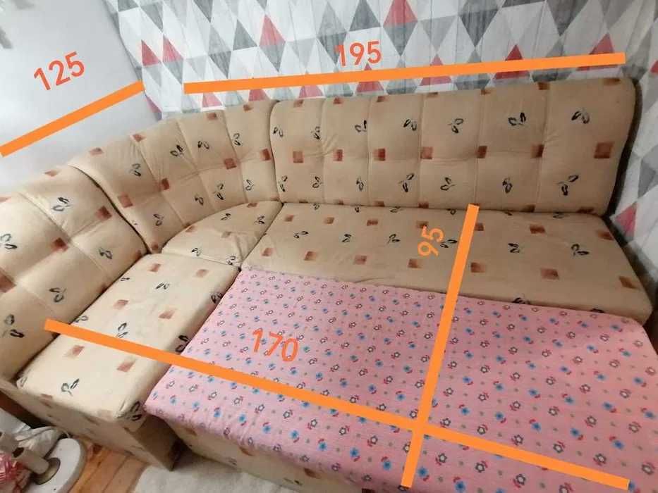 Разтегателен диван/ кушетка/ легло с вградена ракла