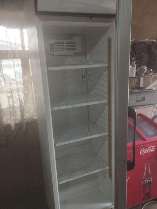 Холодильник и морозильник