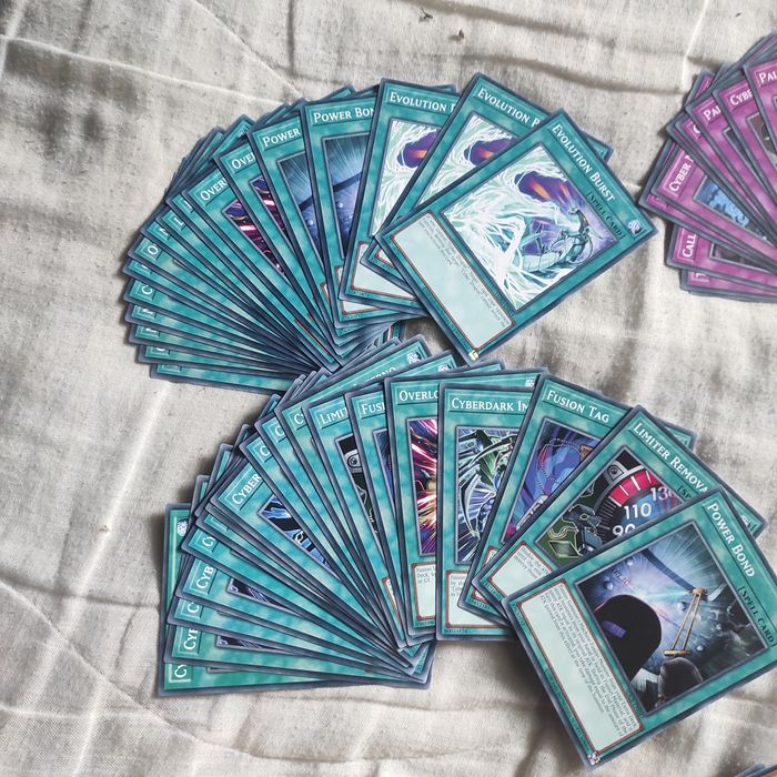 Yu GI oh! Cyber dragon full support