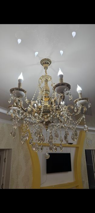 Бұрын қолданылған заттар сатылады
