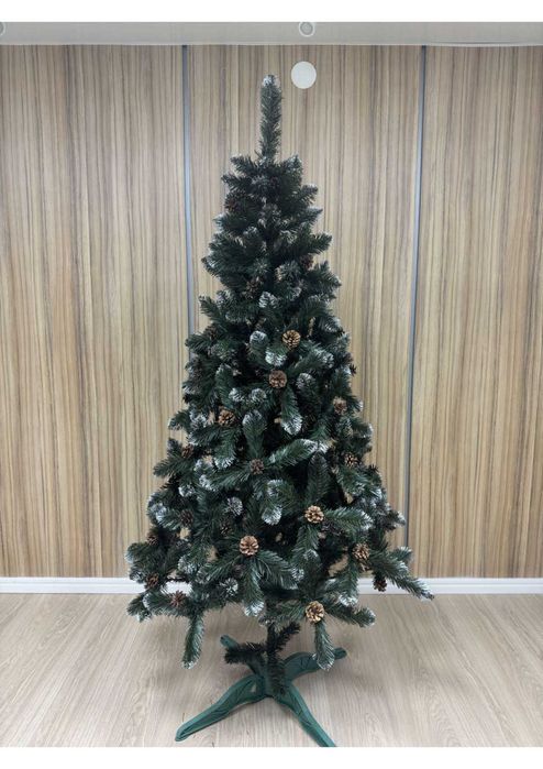 Новогодние искусственные ёлки