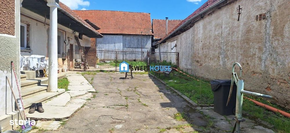 Casa cu potential excelent - Toderita