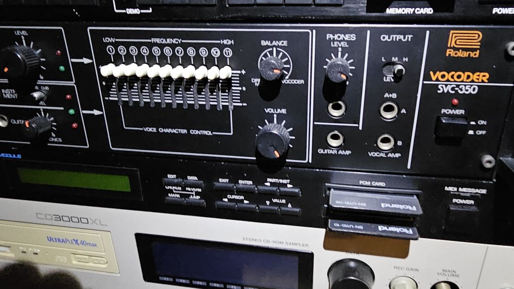 Vocoder Roland SVC 350 analog!