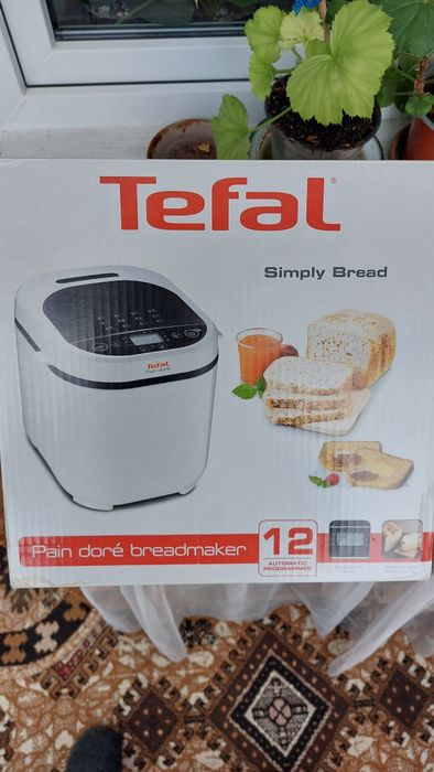 Aparat de făcut pâine Tefal