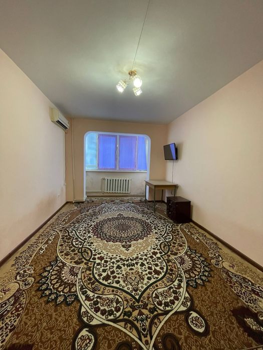 4 каватли домнинг 3 каватида 2 хонали квартира ижарага берилади