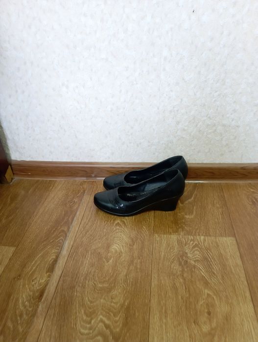 Туфли женские черные