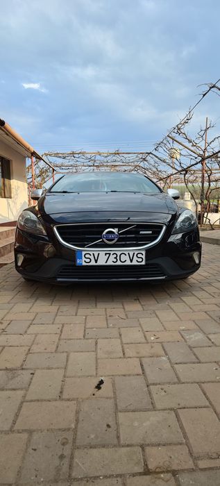 Volvo V40 R-Design
