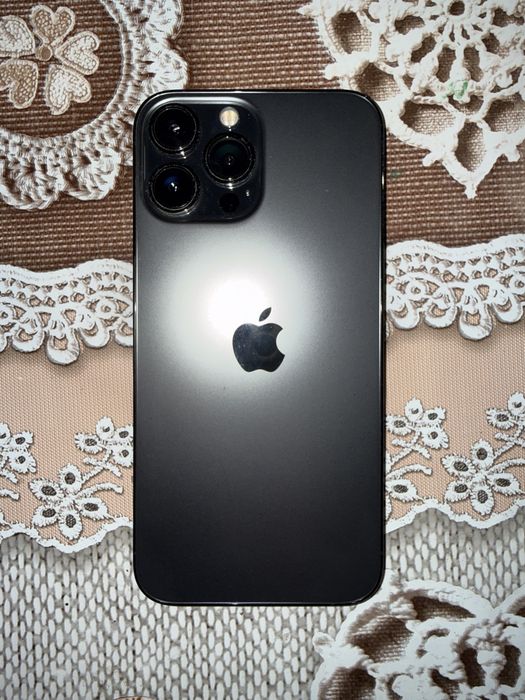 Продавам Iphone 13 pro max, 256GB, Graphite colour.
