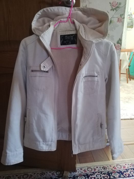 Куртки идеальное состояние